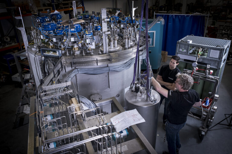Commissioning and operator guidance 20K Hydrogen